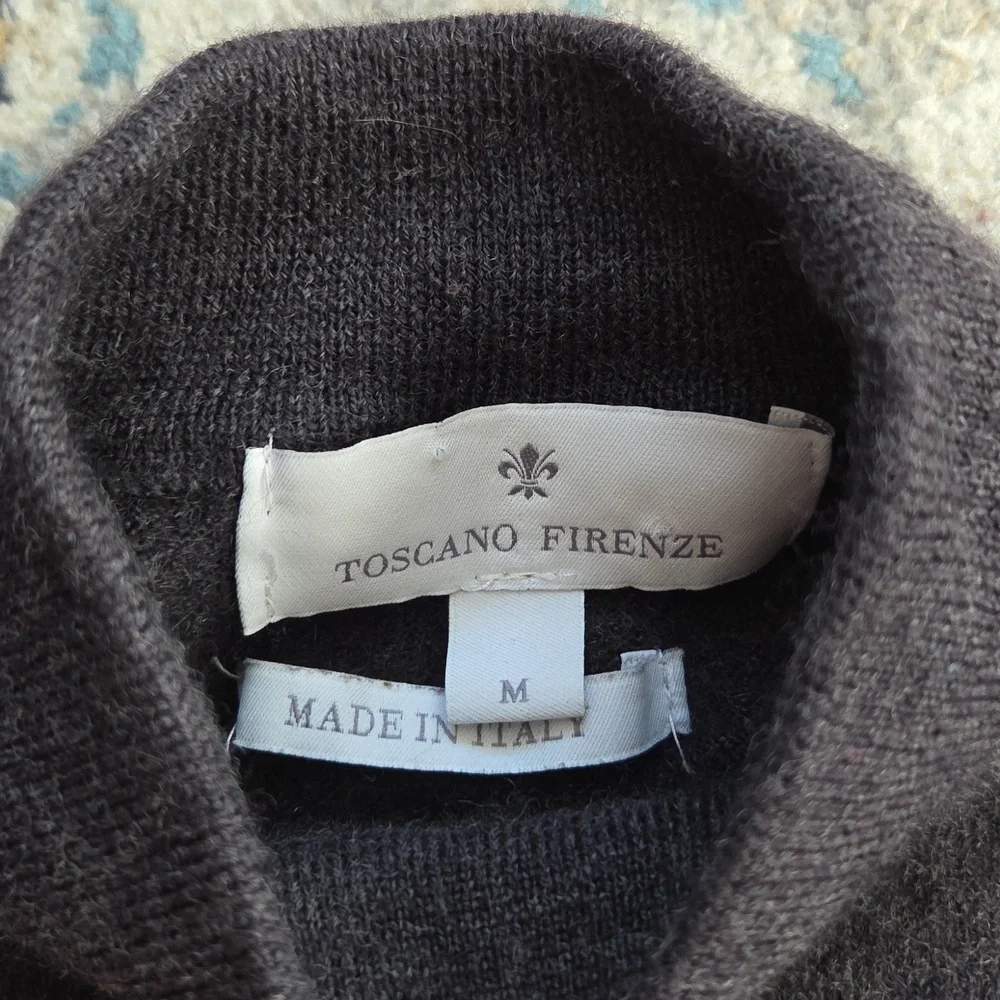 4/$20 Toscano Firenze Wool Sweater - Picture 2 of 6
